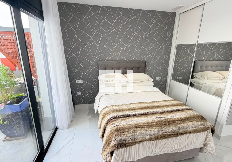 Wiederverkauf - villa - Los Montesinos - Costa Blanca