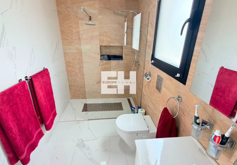 Wiederverkauf - villa - Los Montesinos - Costa Blanca