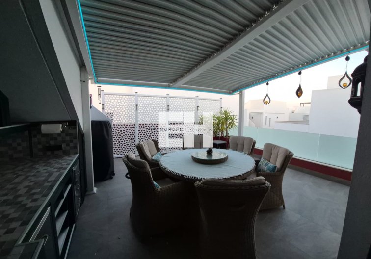 Wiederverkauf - villa - Los Montesinos - Costa Blanca