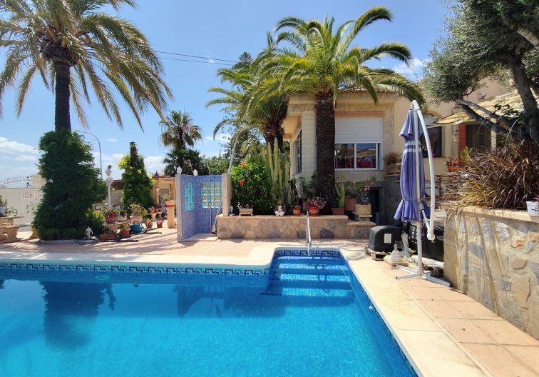 Herverkoop - villa - Ciudad Quesada - Costa Blanca