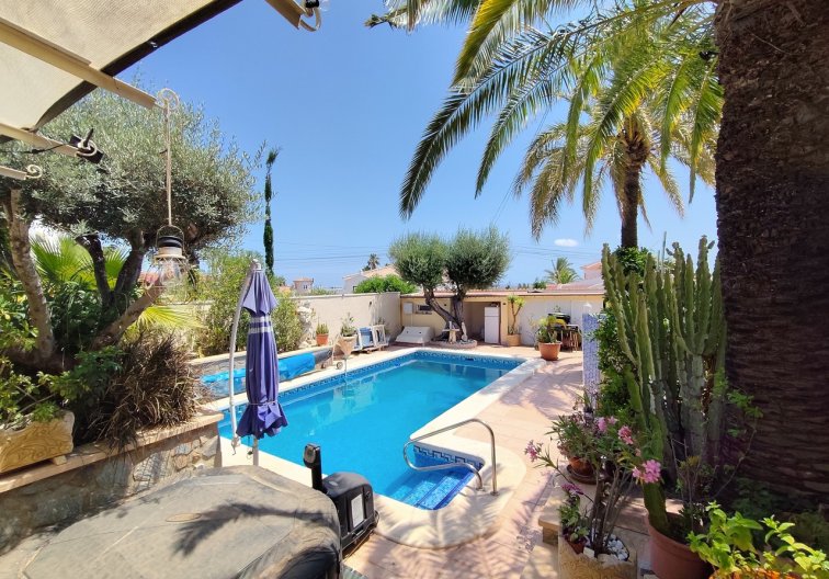 Herverkoop - villa - Ciudad Quesada - Costa Blanca
