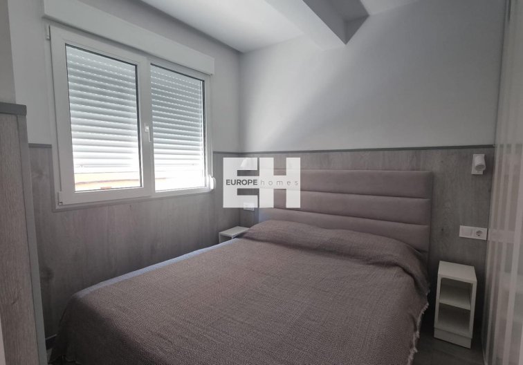 Resale - Apartment - Torrevieja - Centro