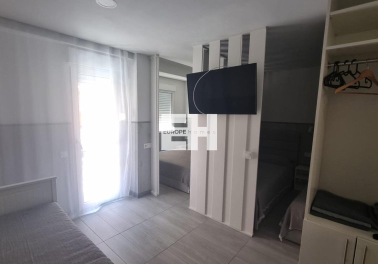Resale - Apartment - Torrevieja - Centro