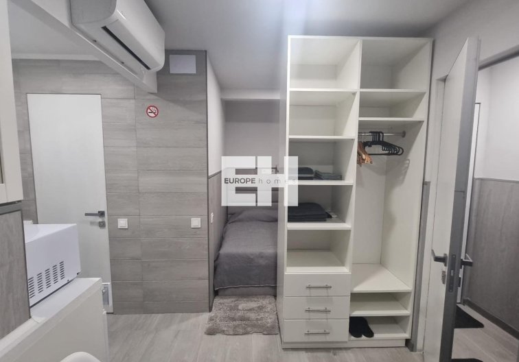 Resale - Apartment - Torrevieja - Centro