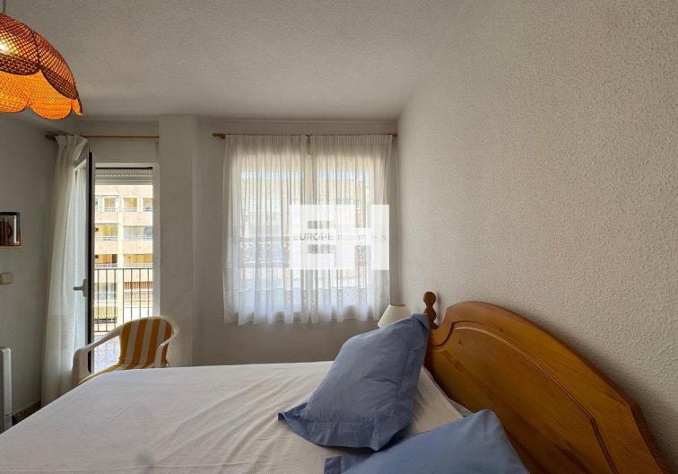 Wiederverkauf - Wohnung - Torrevieja - Playa del Cura
