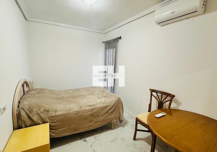 Revente - Appartement - Torrevieja - Acequion