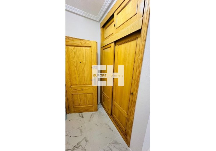 Revente - Appartement - Torrevieja - Acequion