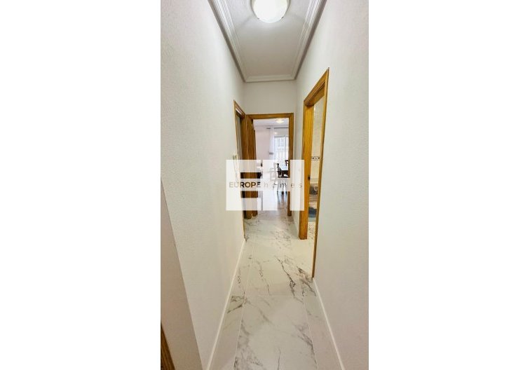 Revente - Appartement - Torrevieja - Acequion