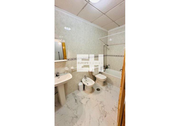 Revente - Appartement - Torrevieja - Acequion