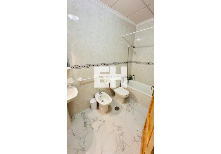 Revente - Appartement - Torrevieja - Acequion