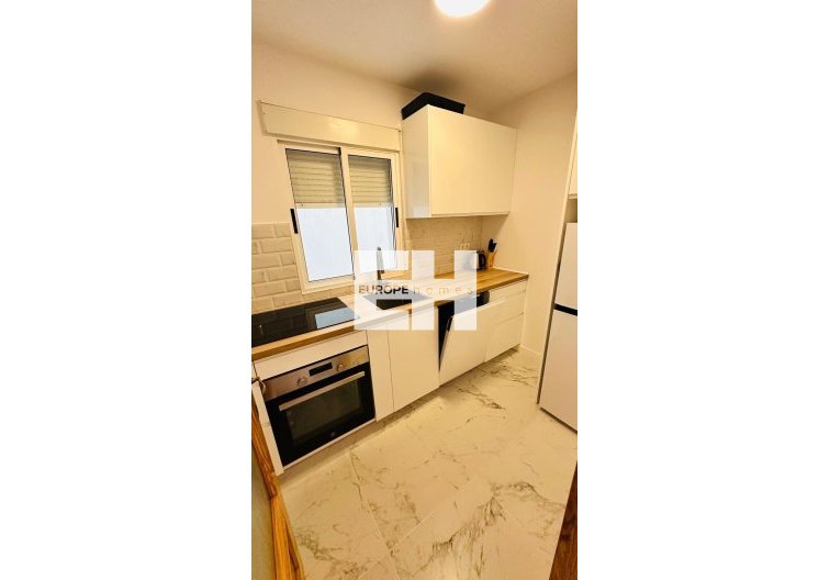 Revente - Appartement - Torrevieja - Acequion