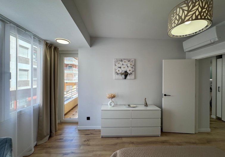 Segunda mano - Apartamento  - Torrevieja - Playa del Cura