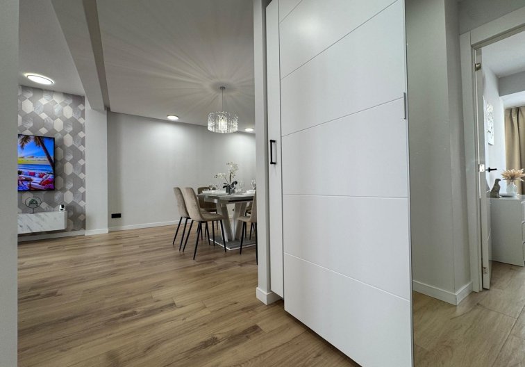 Segunda mano - Apartamento  - Torrevieja - Playa del Cura