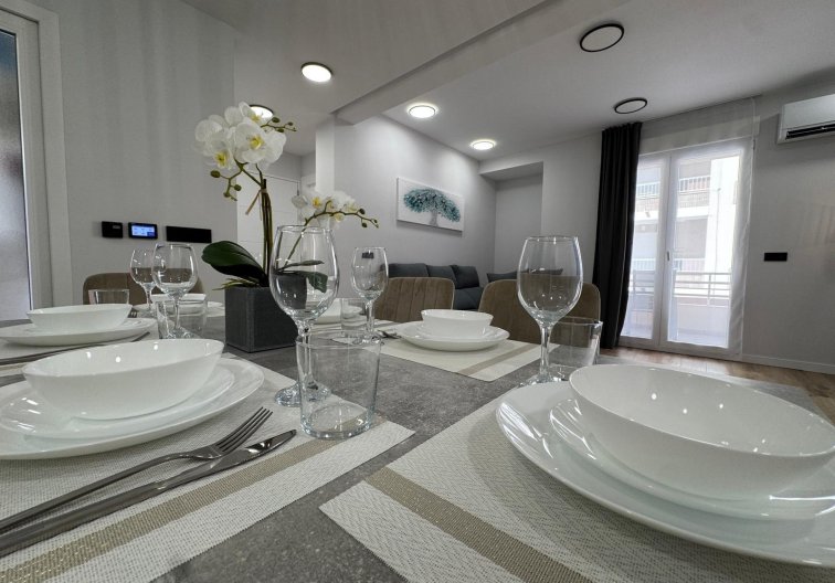 Segunda mano - Apartamento  - Torrevieja - Playa del Cura