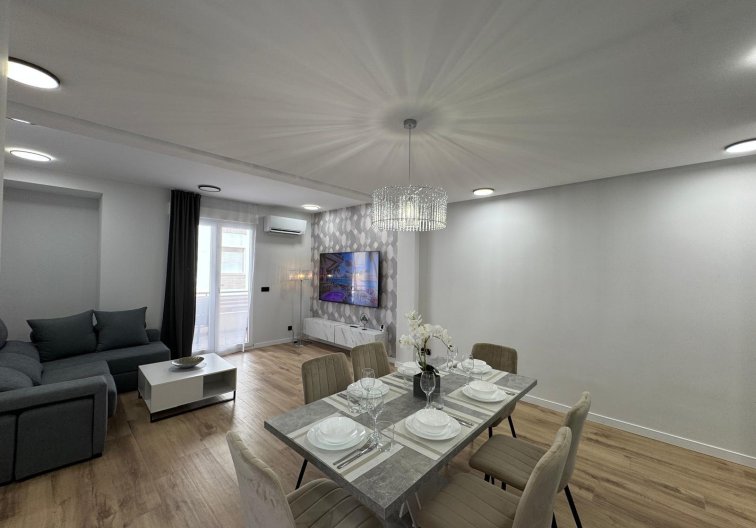 Segunda mano - Apartamento  - Torrevieja - Playa del Cura