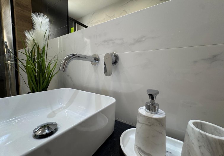 Segunda mano - Apartamento  - Torrevieja - Playa del Cura