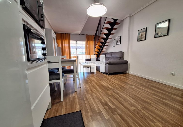 Resale - Apartment - Torrevieja - Centro