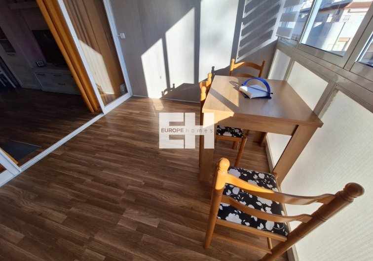 Resale - Apartment - Torrevieja - Centro