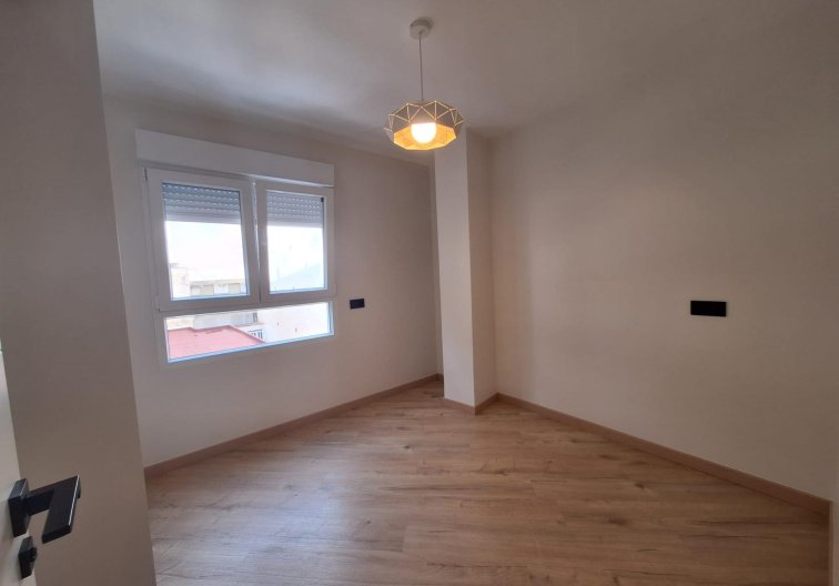 Wiederverkauf - Wohnung - Torrevieja - Playa de los Locos
