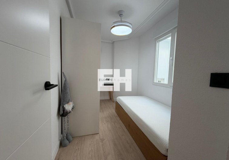 Revente - Appartement - Torrevieja - Playa del Cura