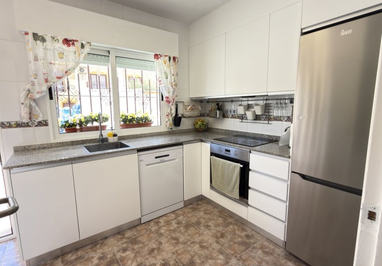 Segunda mano - town house - La Zenia - Costa Blanca