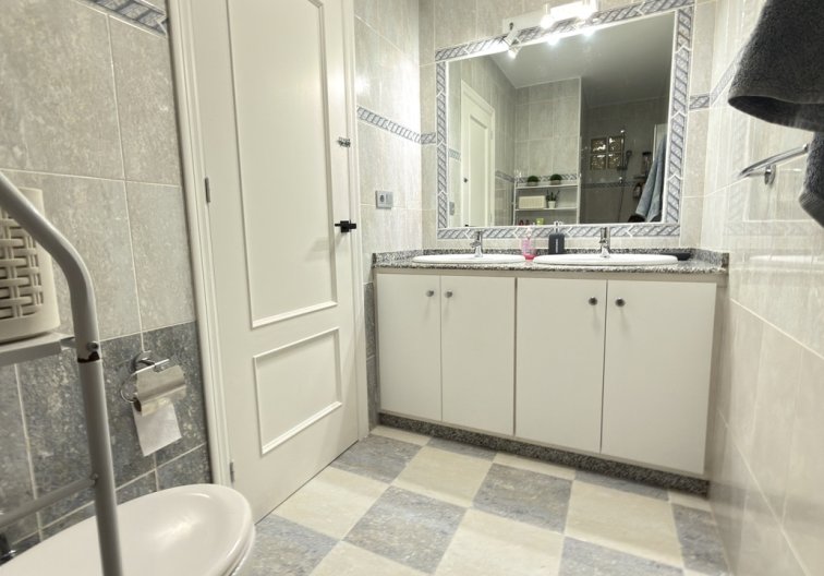 Segunda mano - town house - La Zenia - Costa Blanca