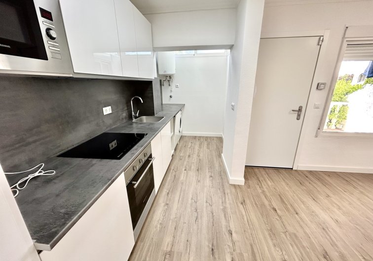 Segunda mano - Apartamento  - Villamartin - Costa Blanca
