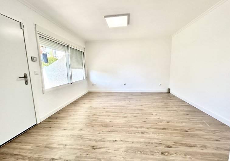 Segunda mano - Apartamento  - Villamartin - Costa Blanca