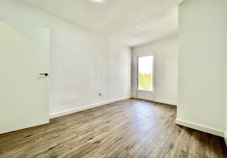 Segunda mano - Apartamento  - Villamartin - Costa Blanca
