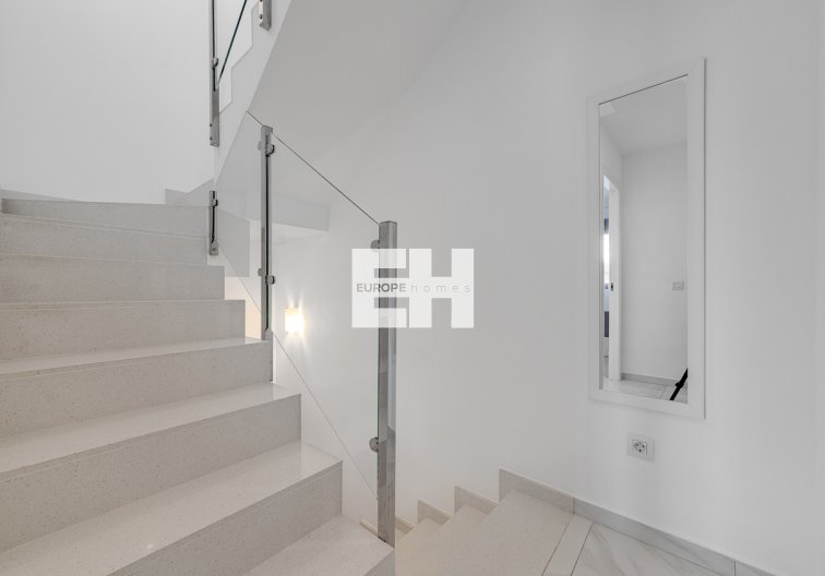 Revente - town house - Villamartin - Costa Blanca