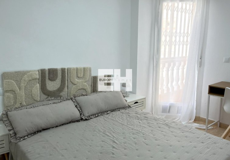 Wiederverkauf - Wohnung - Torrevieja - Centro