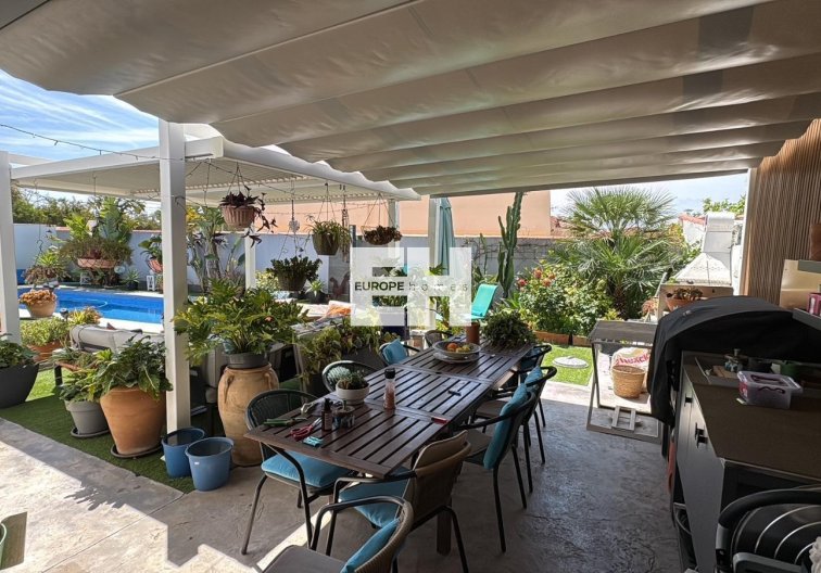 Revente - villa - Torrevieja - La Siesta - El Salado - Torreta