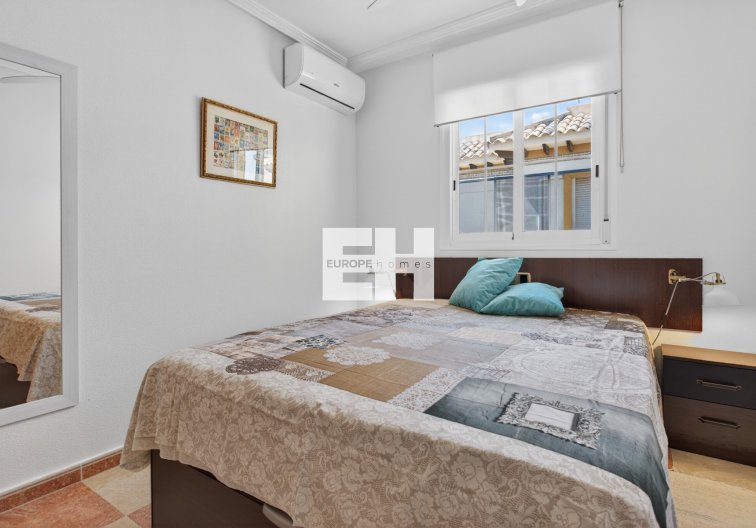 Revente - villa - Orihuela Costa - Costa Blanca