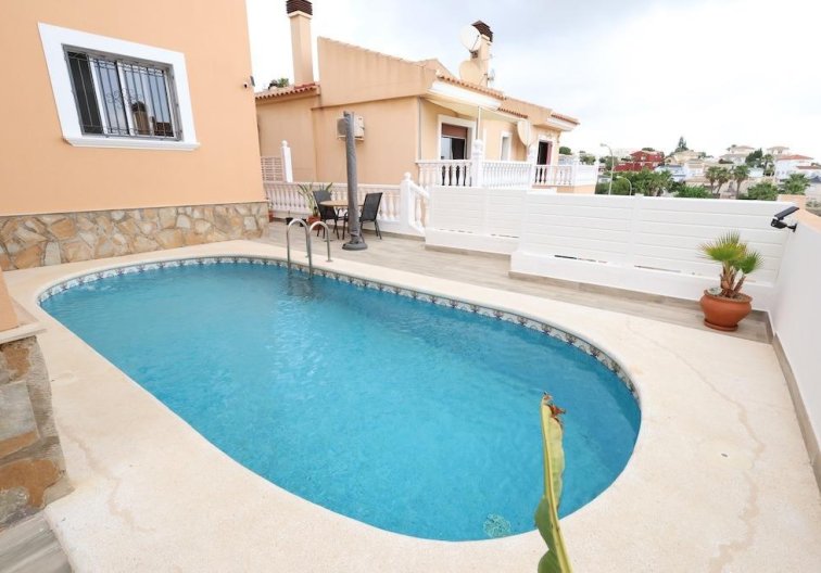 Segunda mano - villa - San Miguel de Salinas - Inland