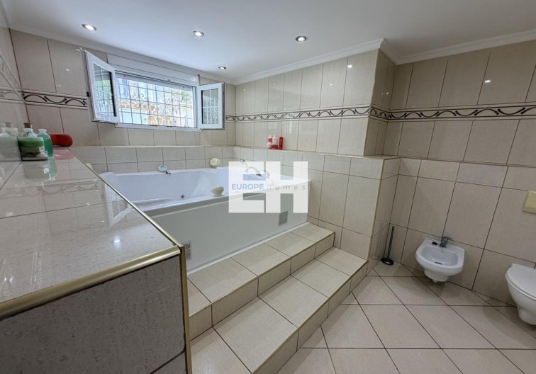 Revente - villa - Torrevieja - Costa Blanca