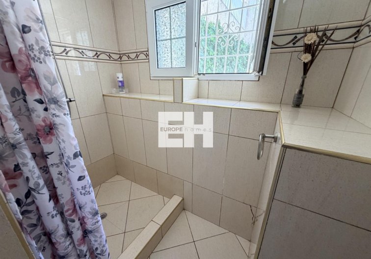 Revente - villa - Torrevieja - Costa Blanca