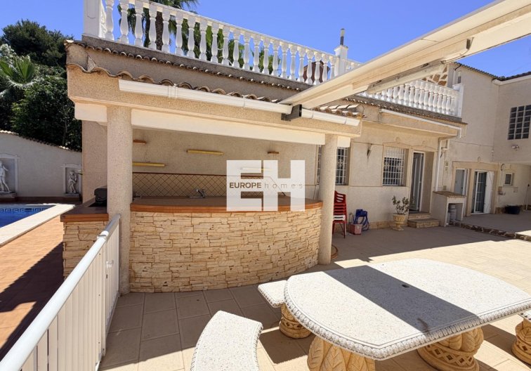 Revente - villa - Torrevieja - Costa Blanca