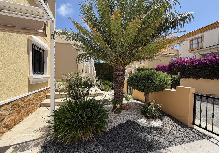 Resale - Apartment - Orihuela Costa - Costa Blanca