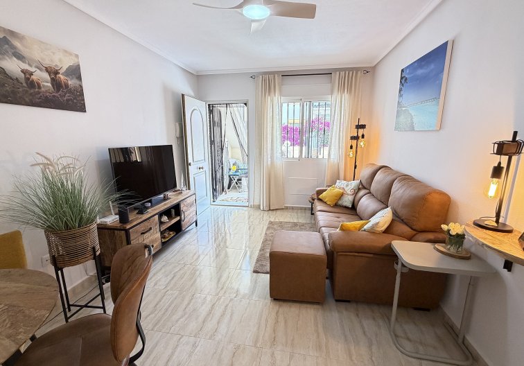 Resale - Apartment - Orihuela Costa - Costa Blanca