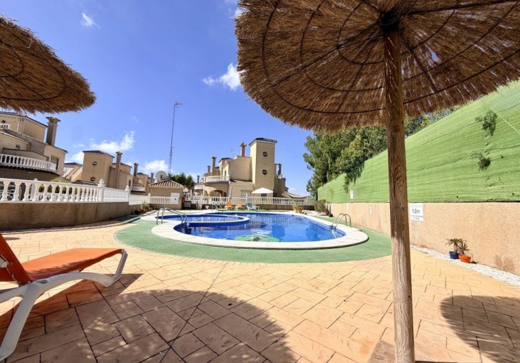 Segunda mano - town house - Orihuela Costa - Costa Blanca