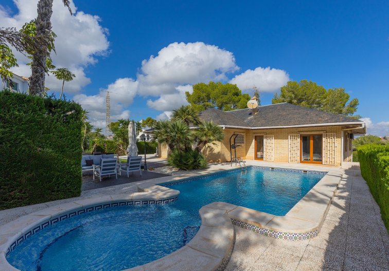 Segunda mano - villa - Orihuela Costa - Costa Blanca
