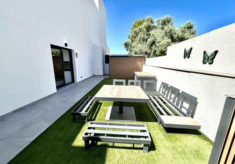 Revente - villa - Villamartin - Costa Blanca