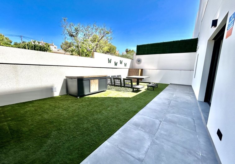 Revente - villa - Villamartin - Costa Blanca