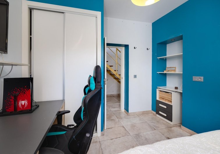 Resale - town house - Torrevieja - Centro