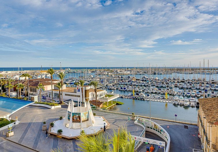 Resale - town house - Torrevieja - Centro