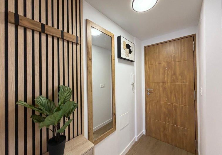 Revente - Appartement - Torrevieja - Nueva Torrevieja
