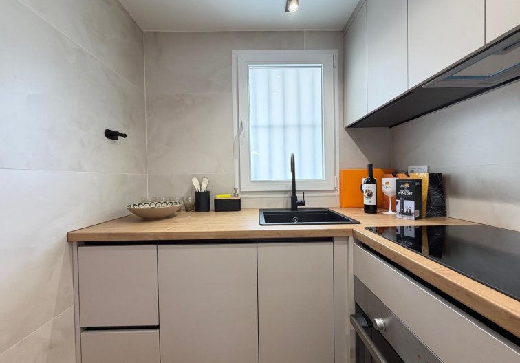 Revente - Appartement - Torrevieja - Nueva Torrevieja
