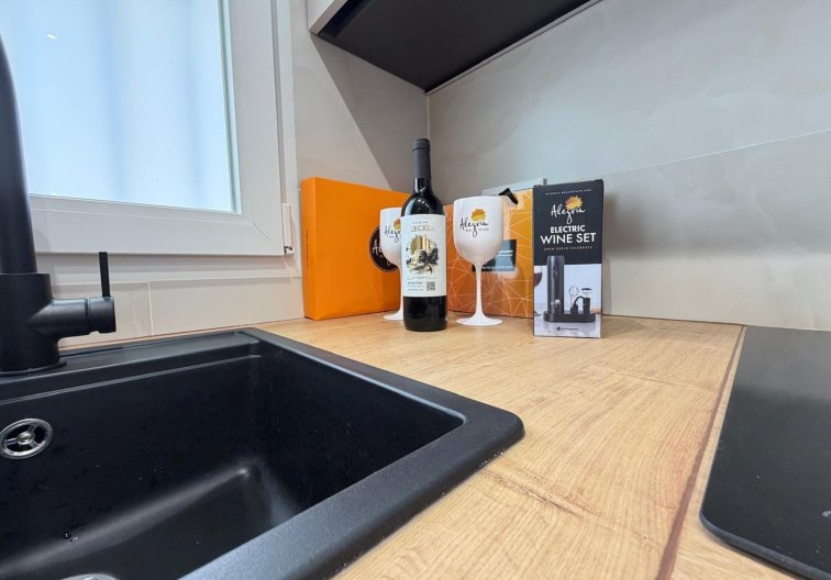 Revente - Appartement - Torrevieja - Nueva Torrevieja