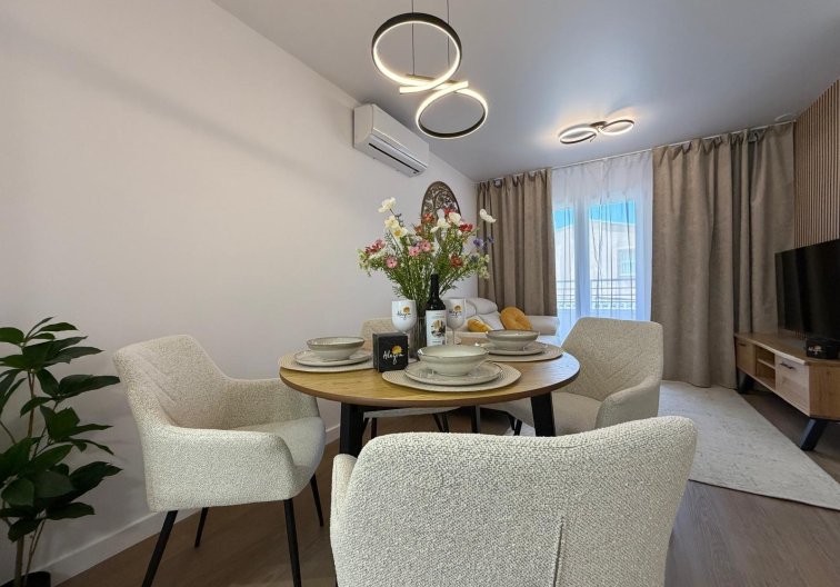 Revente - Appartement - Torrevieja - Nueva Torrevieja