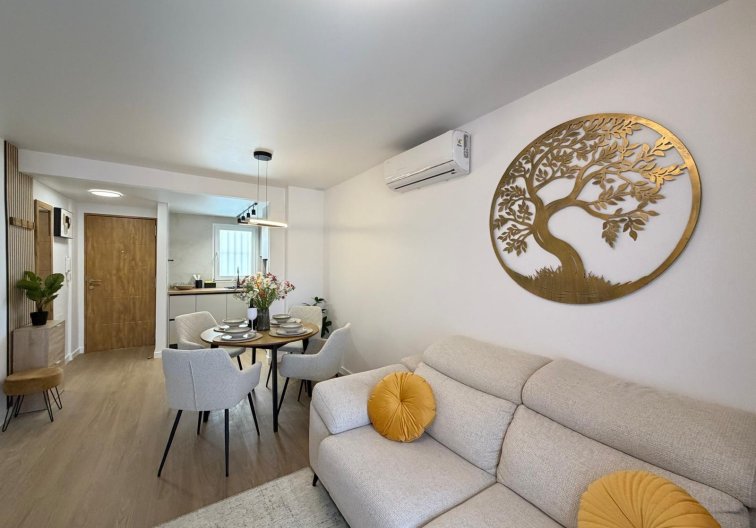 Revente - Appartement - Torrevieja - Nueva Torrevieja